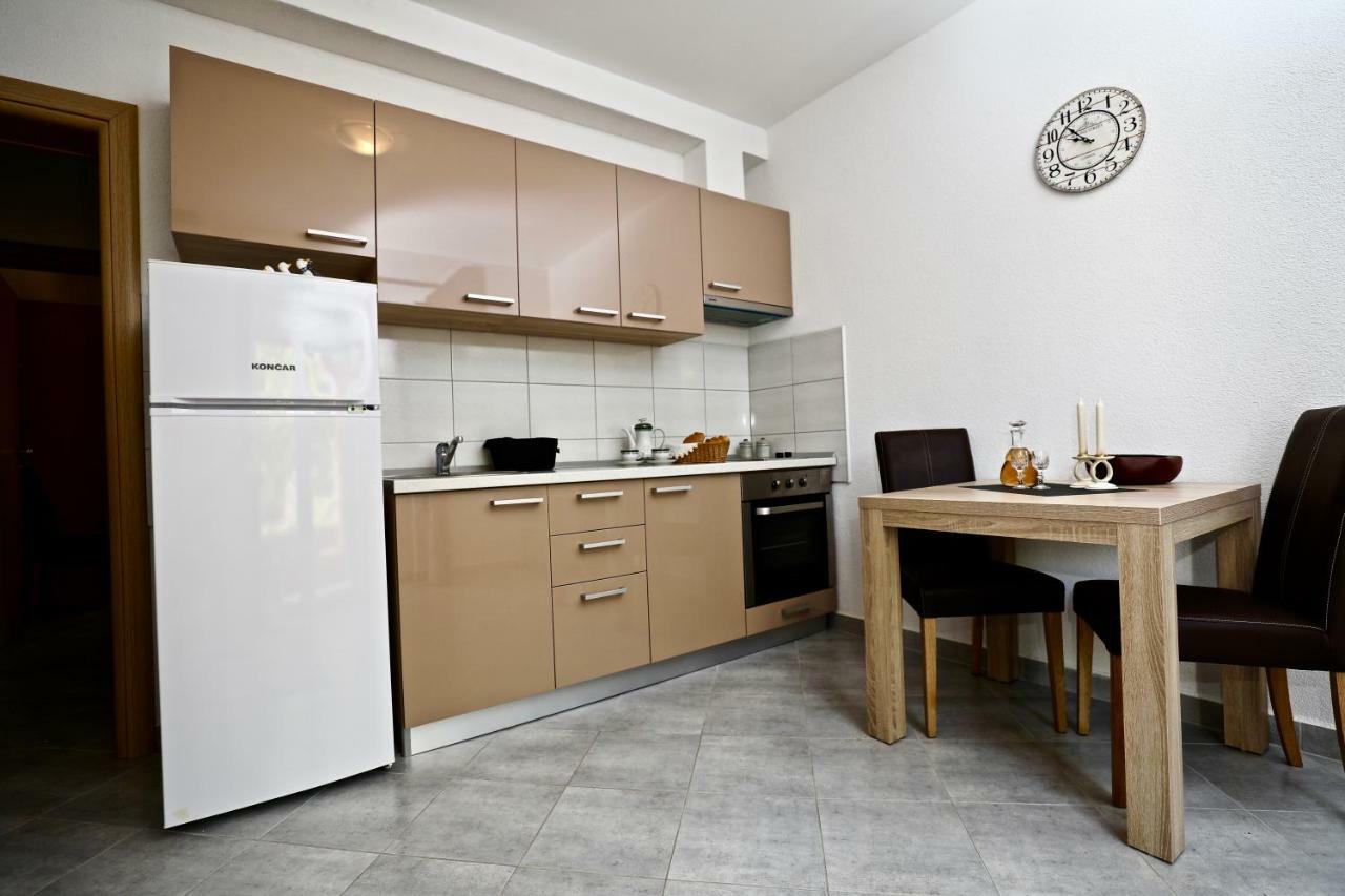 Appartement Vuljan *